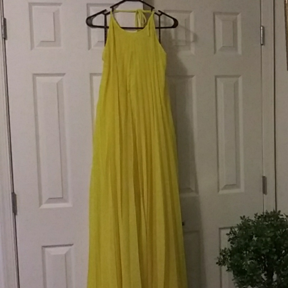 Maxi length dress